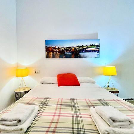 Los Rincones De Stephan Sevilla Exterior foto