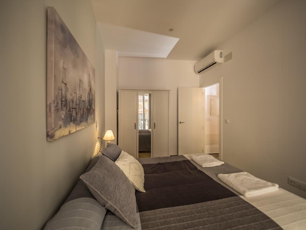 Los Rincones De Stephan Sevilla Exterior foto