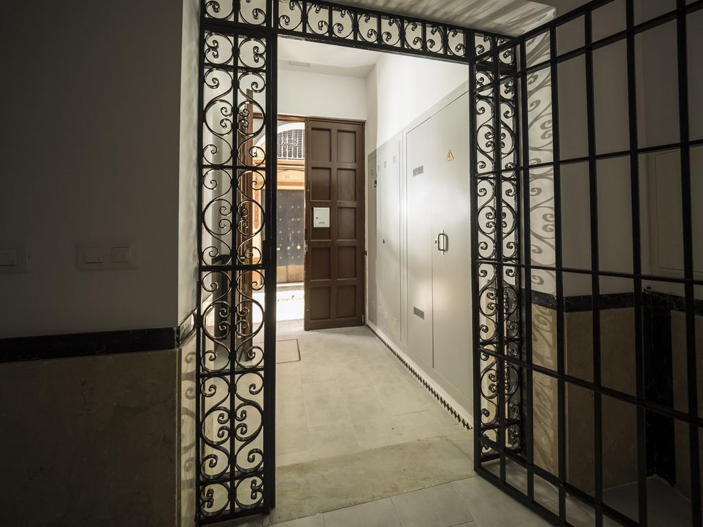 Los Rincones De Stephan Sevilla Exterior foto